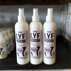 LyfroomSproei 300ml - Liefde & Laventel
